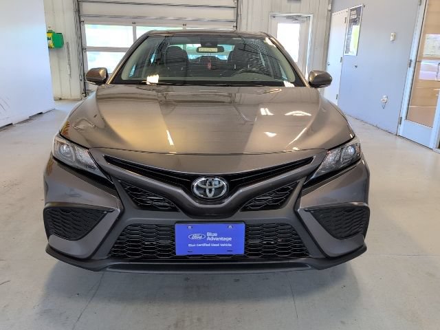 Used 2024 Toyota Camry SE AWD/4WD image 8