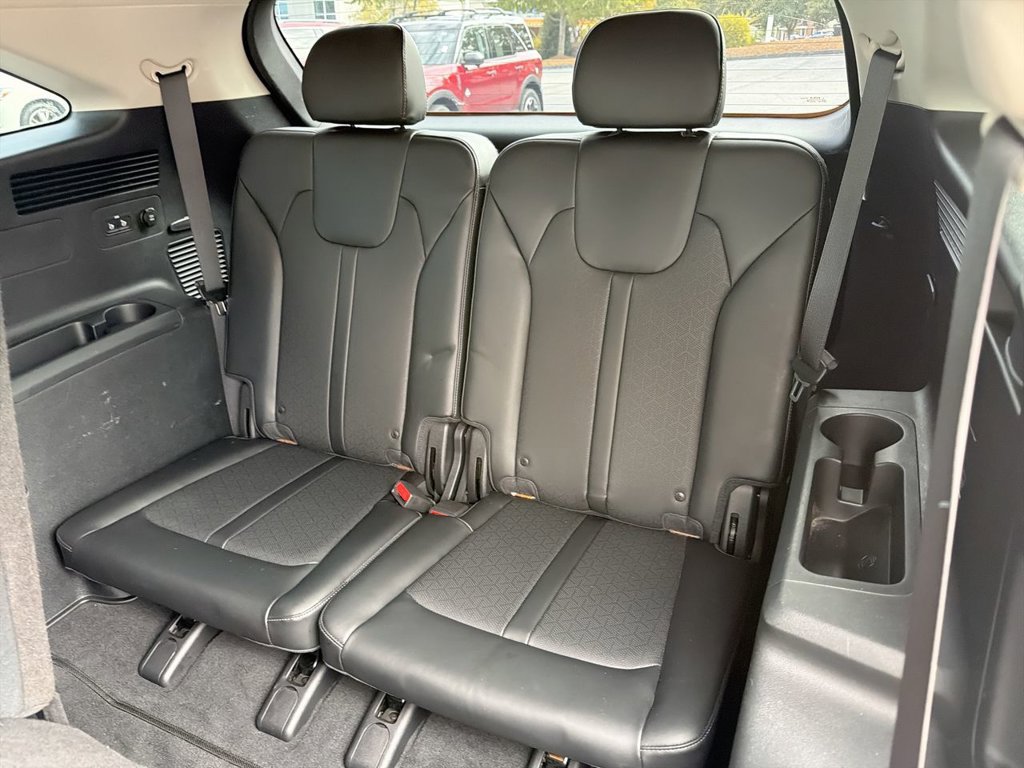 Used 2022 Kia Sorento S FWD image 27