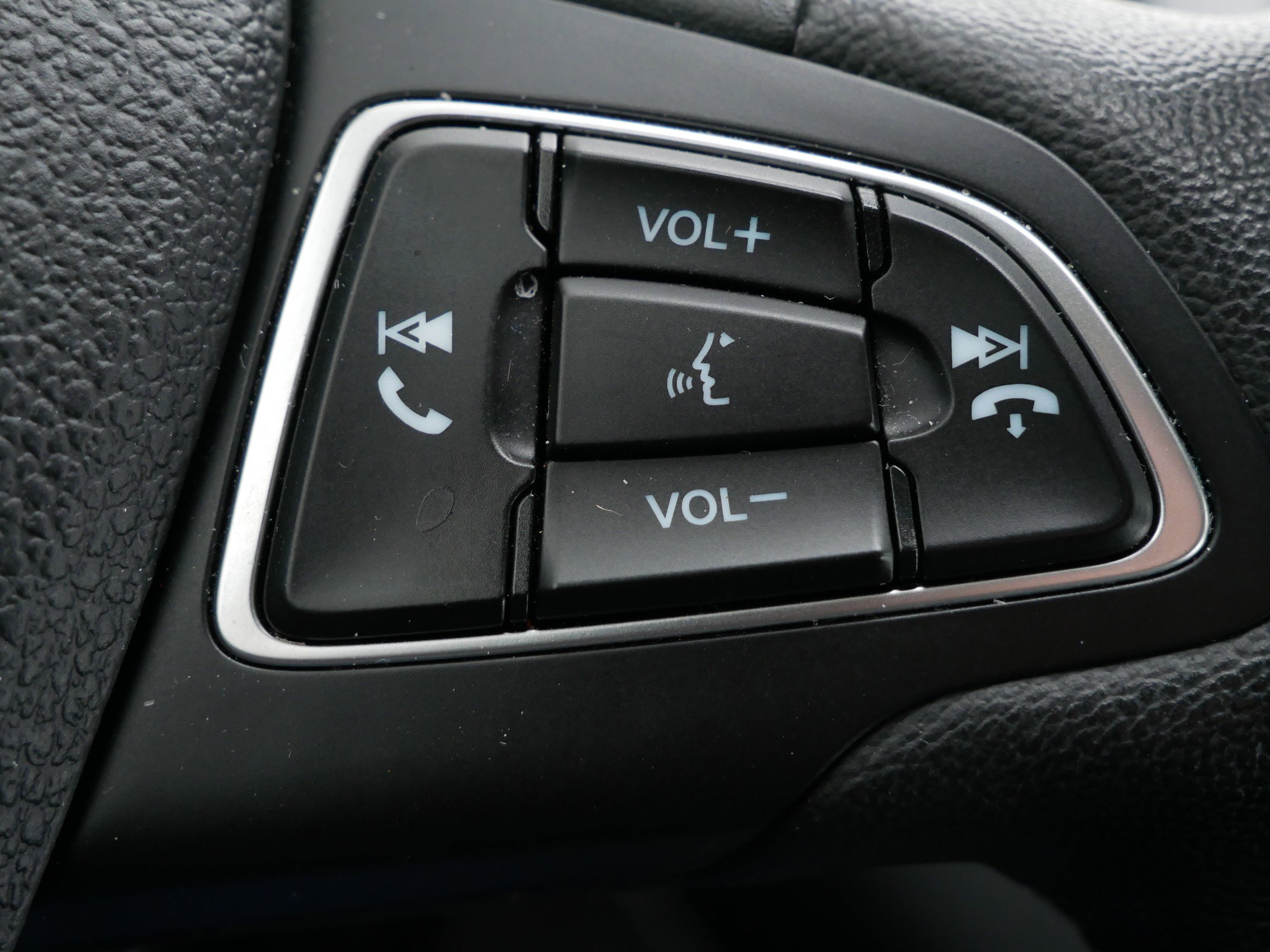 Certified 2019 Ford Escape Titanium image 21