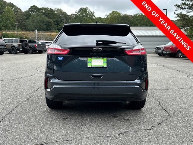 Certified 2022 Ford Edge SE w/ Black Appearance Package image 6