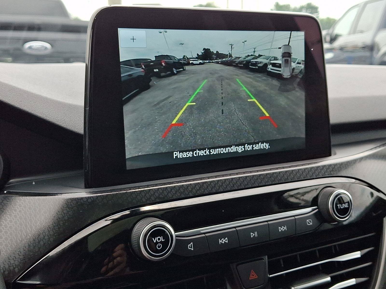 Certified 2022 Ford Escape SEL w/ SEL Stealth AWD Package image 18