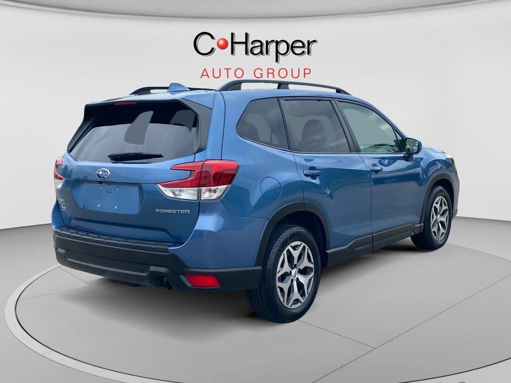 Used 2021 Subaru Forester Premium w/ Popular Package #1 AWD/4WD image 3
