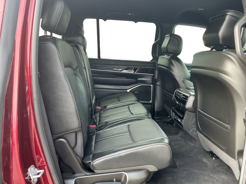 Used 2022 Jeep Wagoneer Series II w/ Convenience Group I RWD image 23