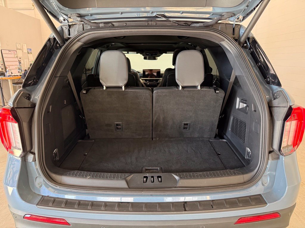 Certified 2025 Ford Explorer ST AWD/4WD image 13