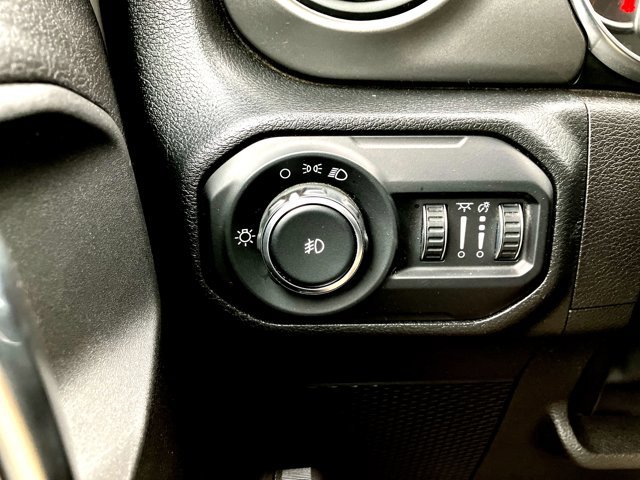 Used 2022 Jeep Wrangler Unlimited Sport image 34