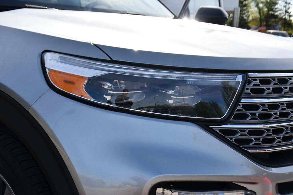 Certified 2024 Ford Explorer Limited AWD/4WD image 43