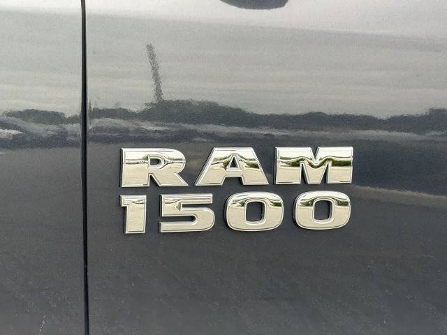 Used 2018 RAM 1500 Express w/ Express Value Package AWD/4WD image 13