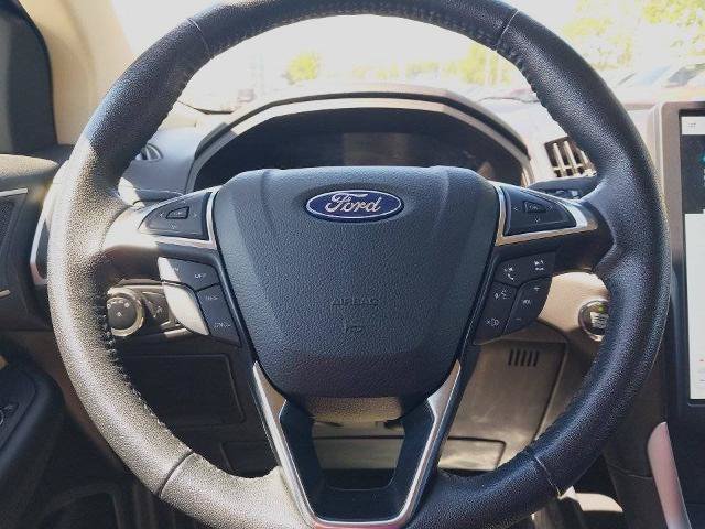 Certified 2024 Ford Edge SEL AWD/4WD image 16