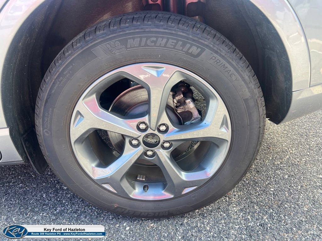 Certified 2024 Ford Escape ST-Line w/ Equipment Group 301A FWD image 11