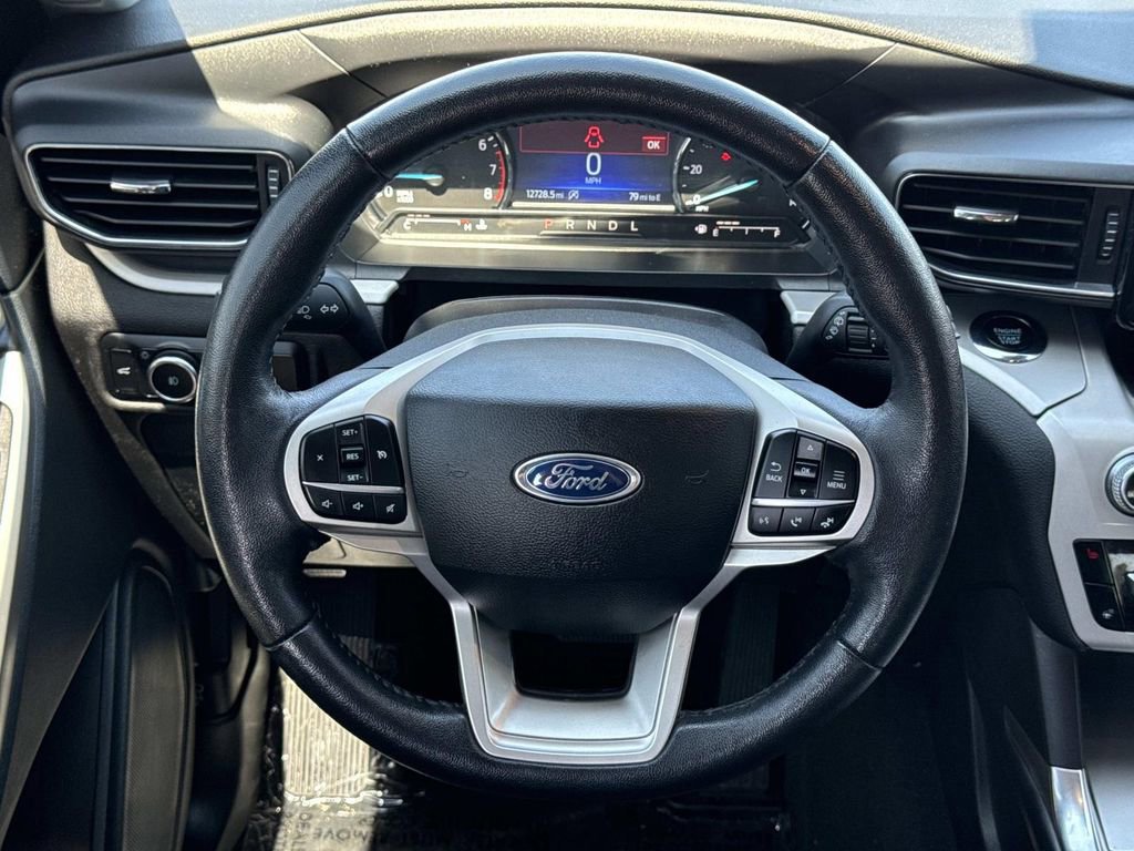 Certified 2023 Ford Explorer XLT w/ Equipment Group 202A image 9