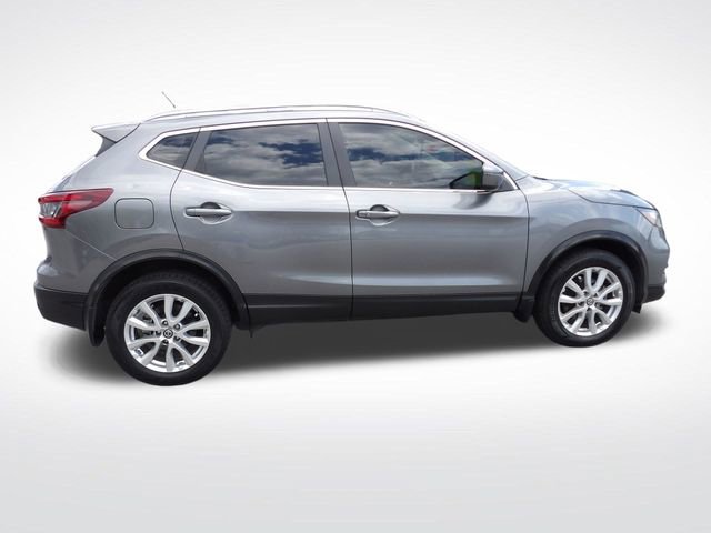 Used 2022 Nissan Rogue Sport SV FWD image 11