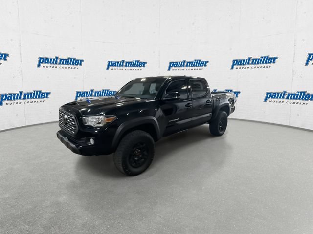 Used 2021 Toyota Tacoma TRD Off-Road AWD/4WD image 9