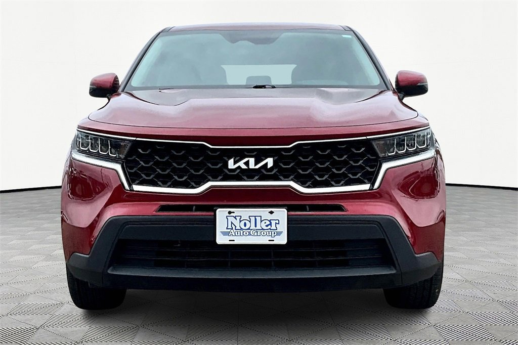 Used 2022 Kia Sorento LX image 6