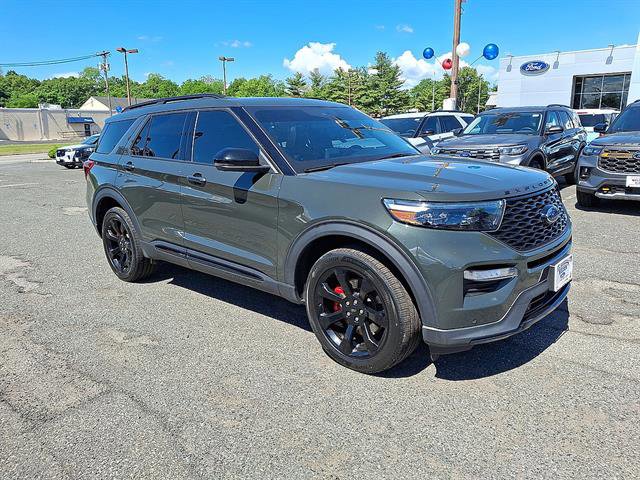 Certified 2023 Ford Explorer ST w/ Equipment Group 401A AWD/4WD image 2