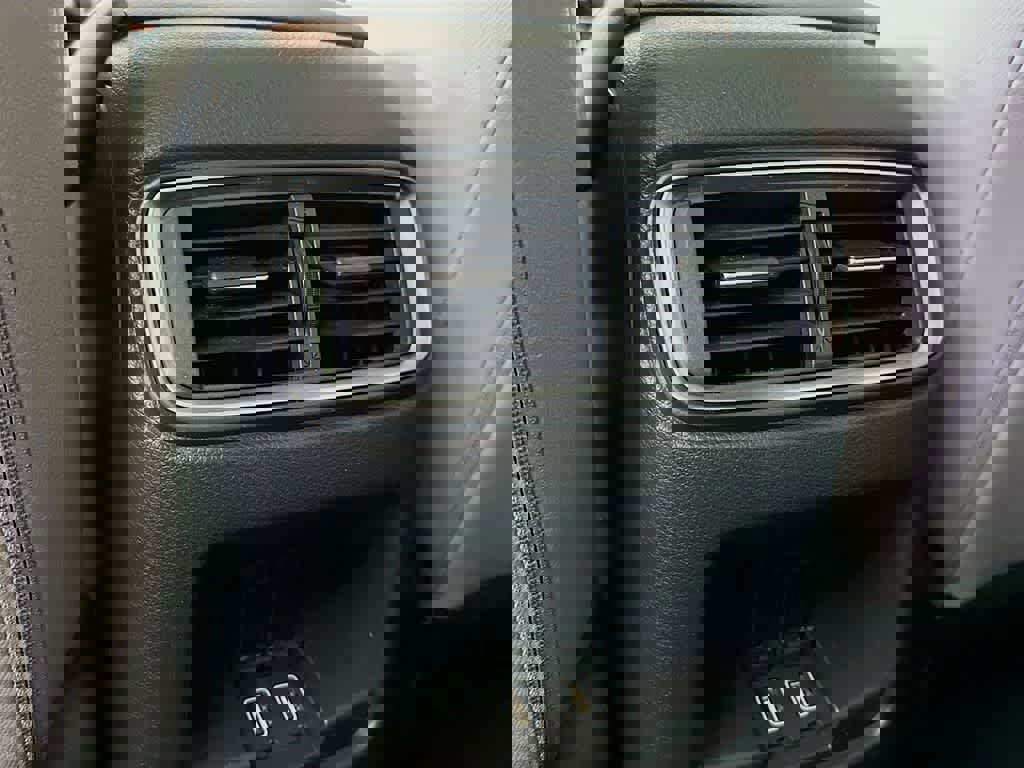 Used 2019 Honda CR-V Touring image 15