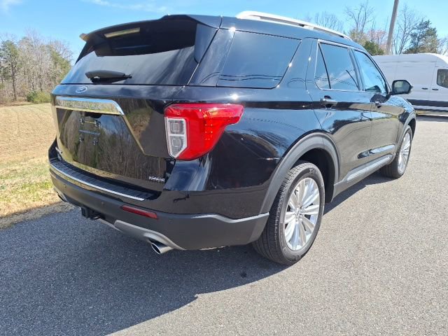 Certified 2023 Ford Explorer Limited w/ Hybrid Equipment Group 310A image 3