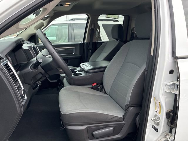 Used 2024 RAM 1500 Classic SLT image 22