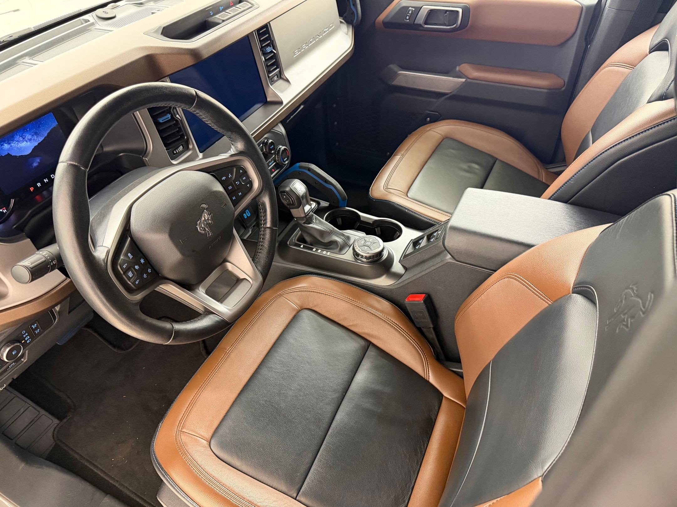 Certified 2021 Ford Bronco Outer Banks AWD/4WD image 4