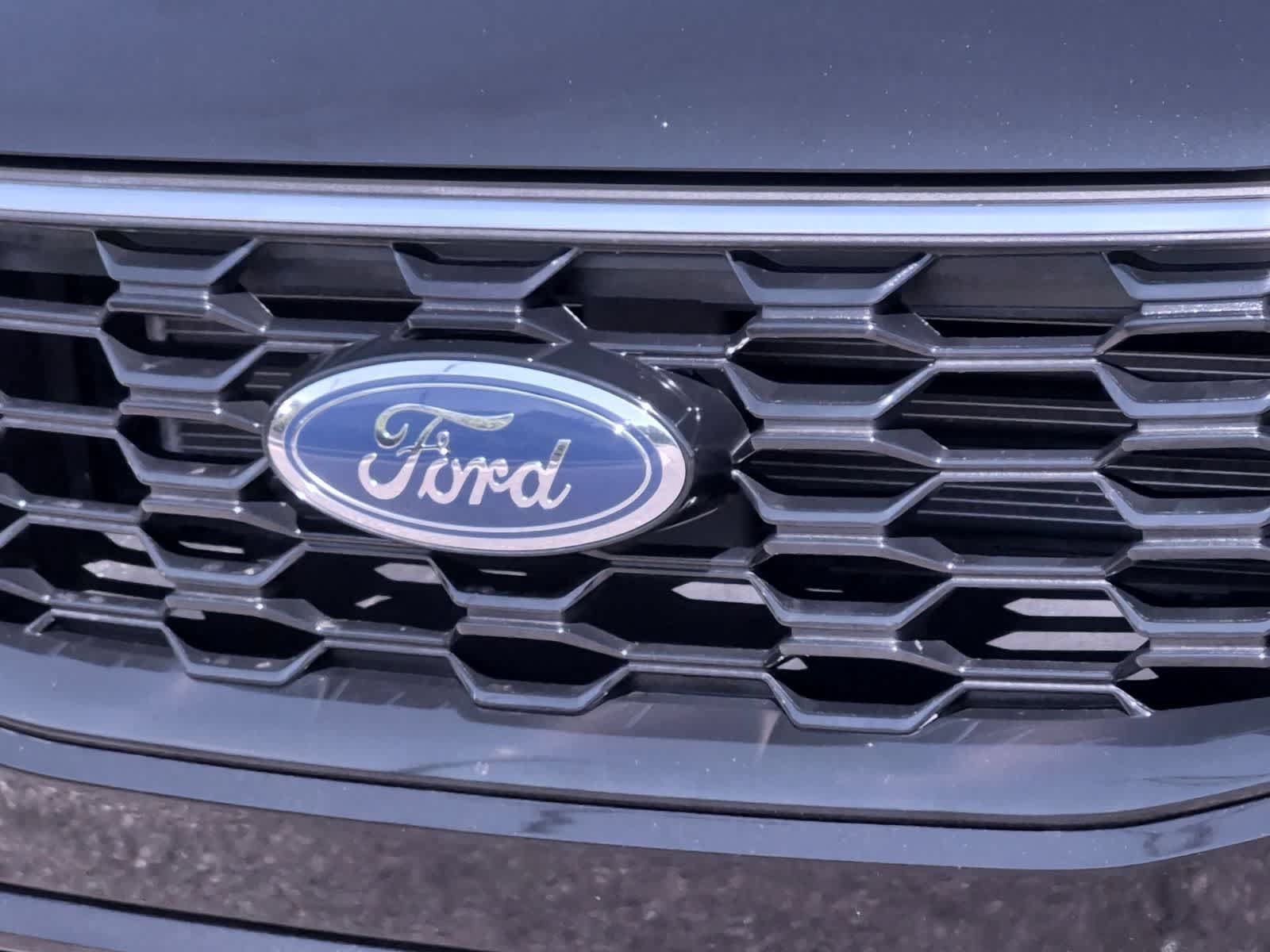 Certified 2024 Ford Escape ST-Line w/ Tech Pack #1 AWD/4WD image 12