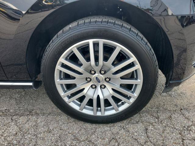 Certified 2023 Ford Expedition Platinum AWD/4WD image 5
