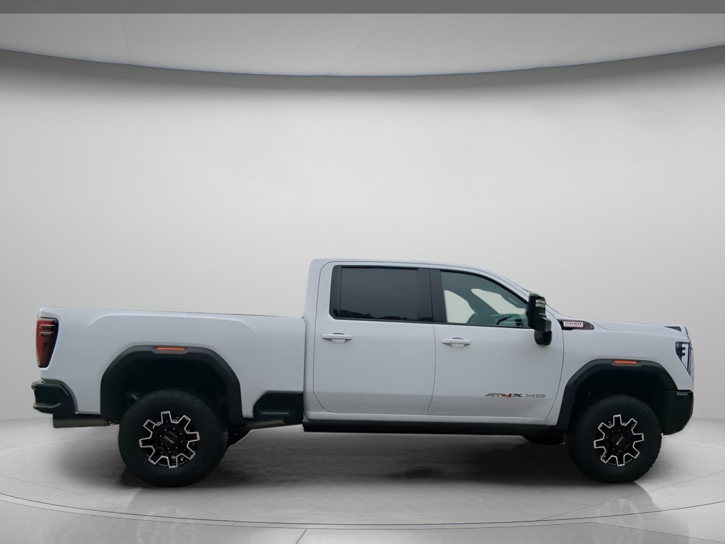 Used 2024 GMC Sierra 2500 AT4X AWD/4WD image 31