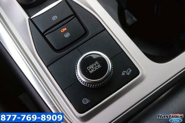 Certified 2022 Ford Explorer XLT w/ Equipment Group 202A image 23