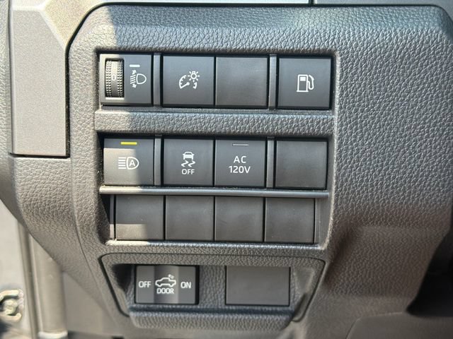 Used 2025 Toyota Tacoma TRD Off-Road AWD/4WD image 33