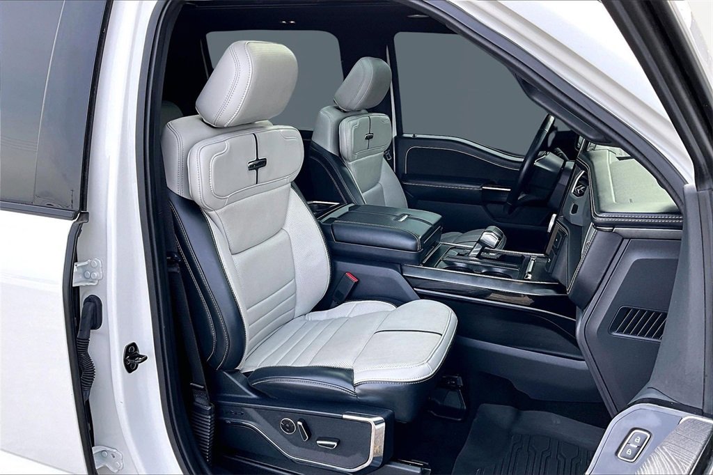 Certified 2022 Ford F150 Lightning Platinum image 7