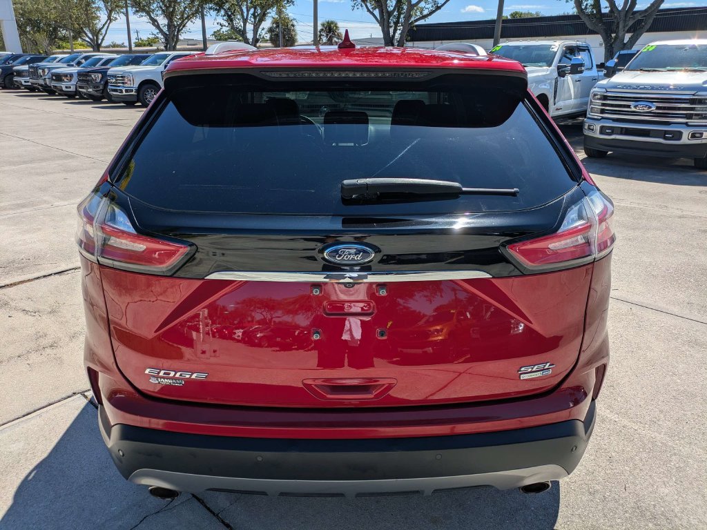 Certified 2020 Ford Edge SEL w/ Cold Weather Package AWD/4WD image 5