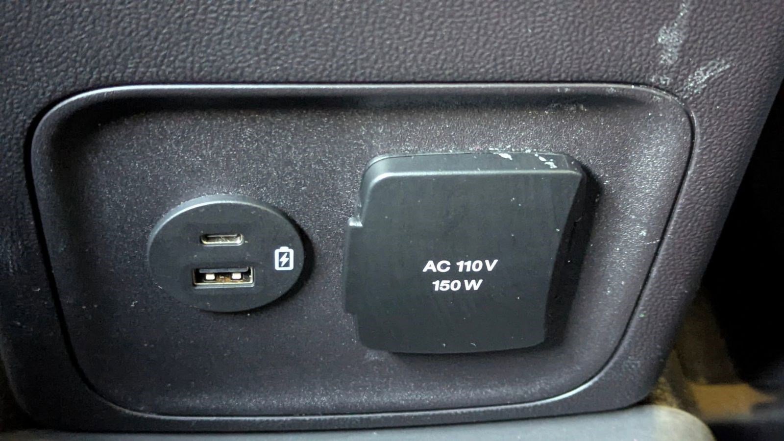 Certified 2023 Ford Bronco Sport Outer Banks w/ Tech Package image 24