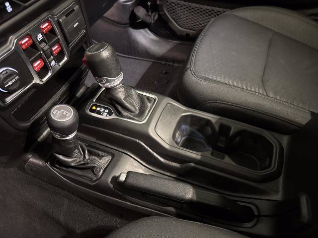 Used 2022 Jeep Gladiator Sport AWD/4WD image 30