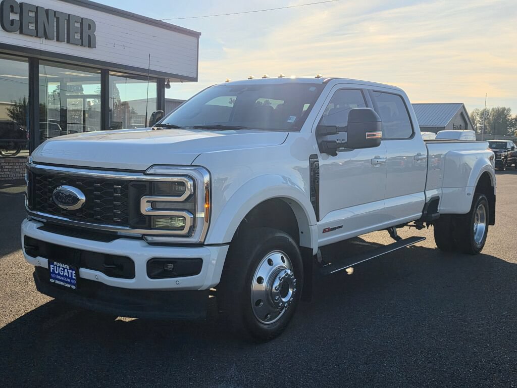 Certified 2025 Ford F450 Platinum w/ FX4 Off-Road Package AWD/4WD image 2