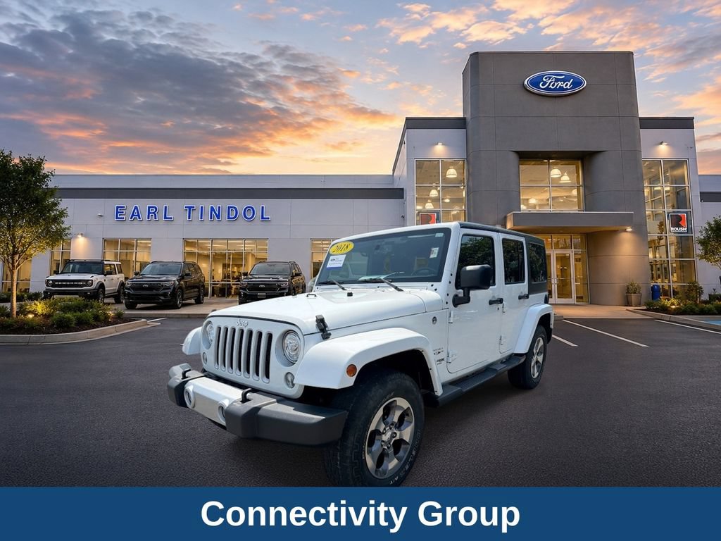 Used 2018 Jeep Wrangler Unlimited Sahara w/ Connectivity Group AWD/4WD image 4