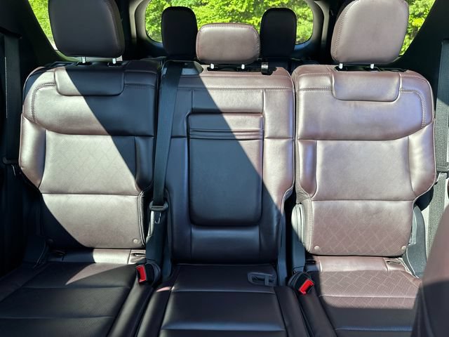 Certified 2026 Ford Explorer Platinum AWD/4WD image 43