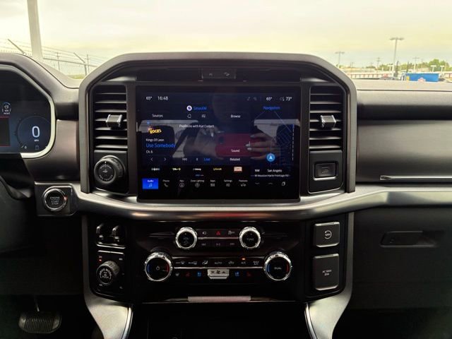 Certified 2025 Ford F150 Platinum w/ FX4 Off-Road Package AWD/4WD image 11