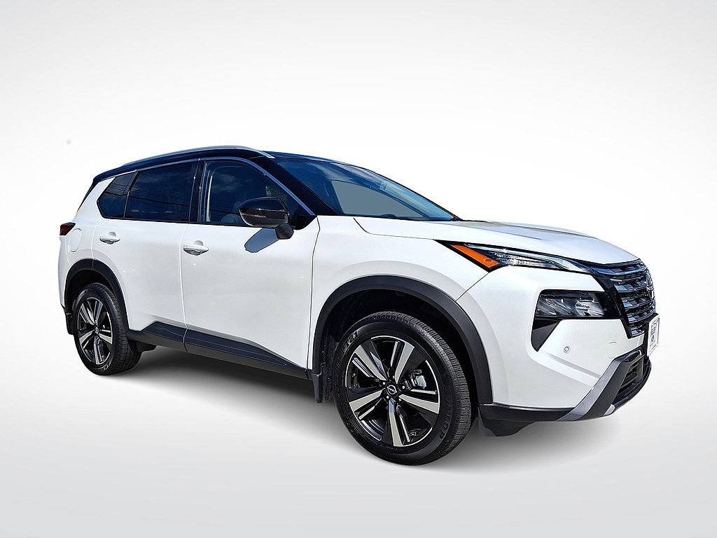 Used 2025 Nissan Rogue SL