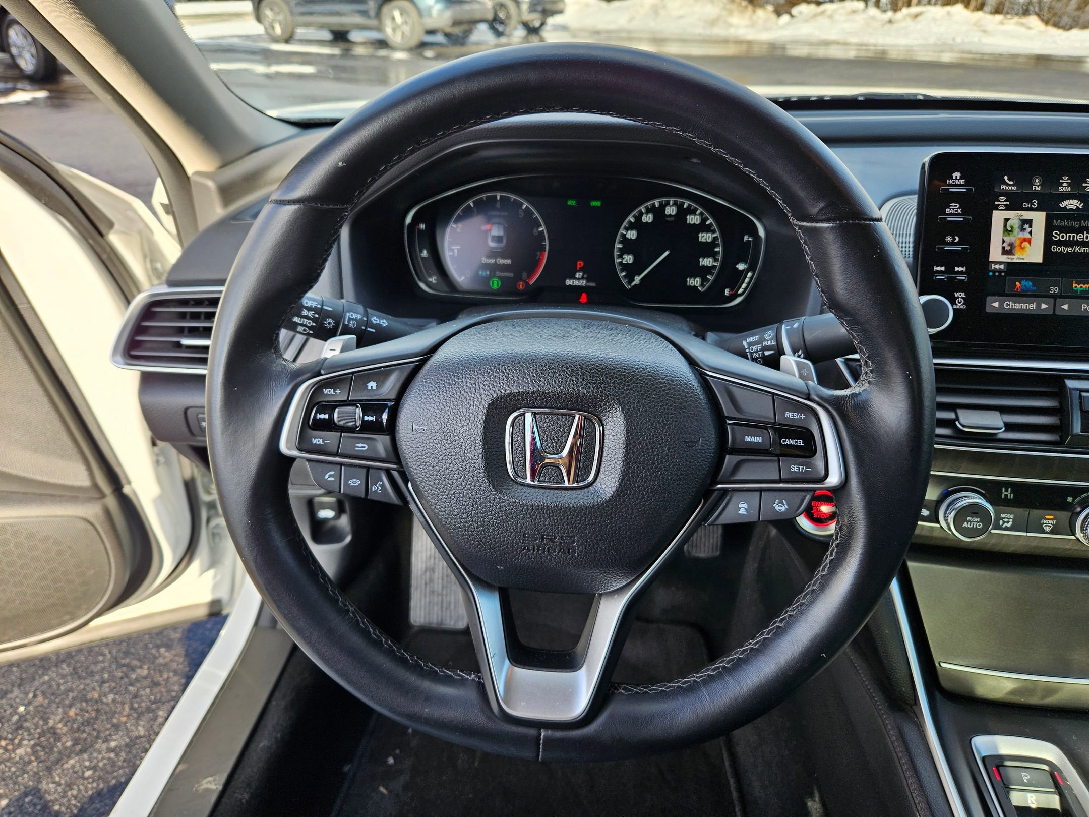 Used 2018 Honda Accord EX-L image 9