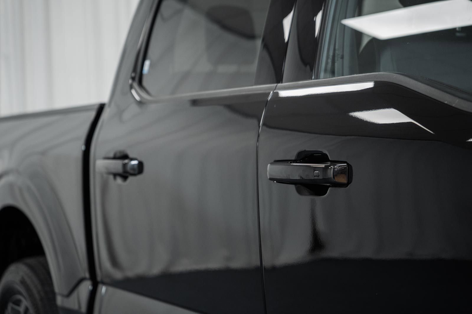 Certified 2023 Ford F150 Lariat w/ Equipment Group 502A High image 22