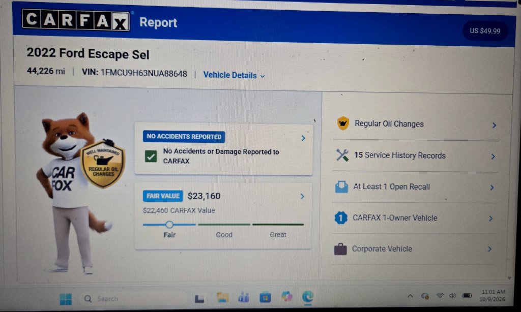Certified 2022 Ford Escape SEL w/ Technology Package AWD/4WD image 10