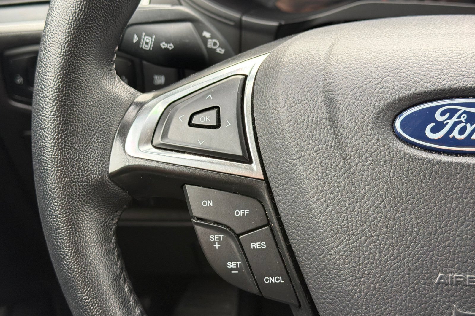 Certified 2024 Ford Edge SEL AWD/4WD image 26