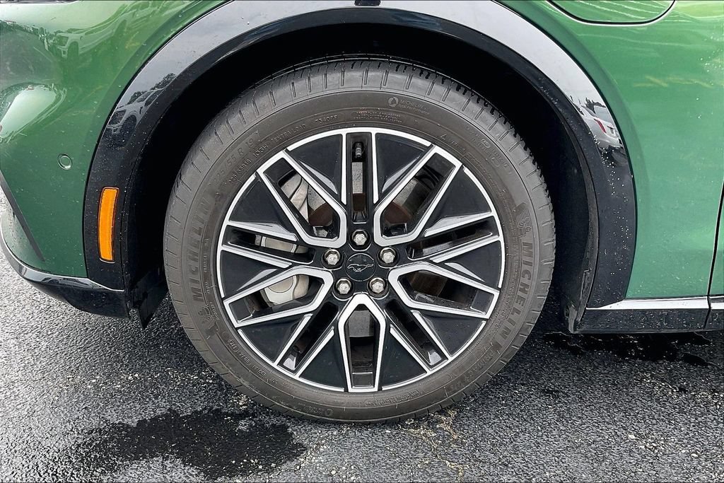 Certified 2024 Ford Mustang Mach-E Premium AWD/4WD image 8