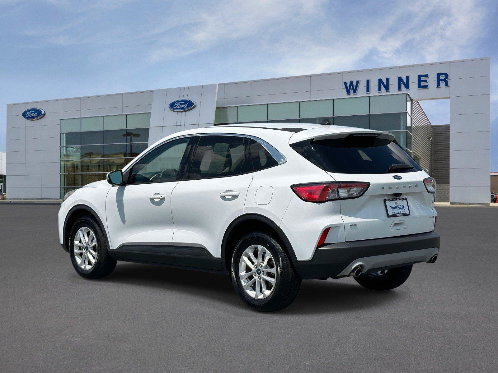 Certified 2020 Ford Escape SE AWD/4WD image 2