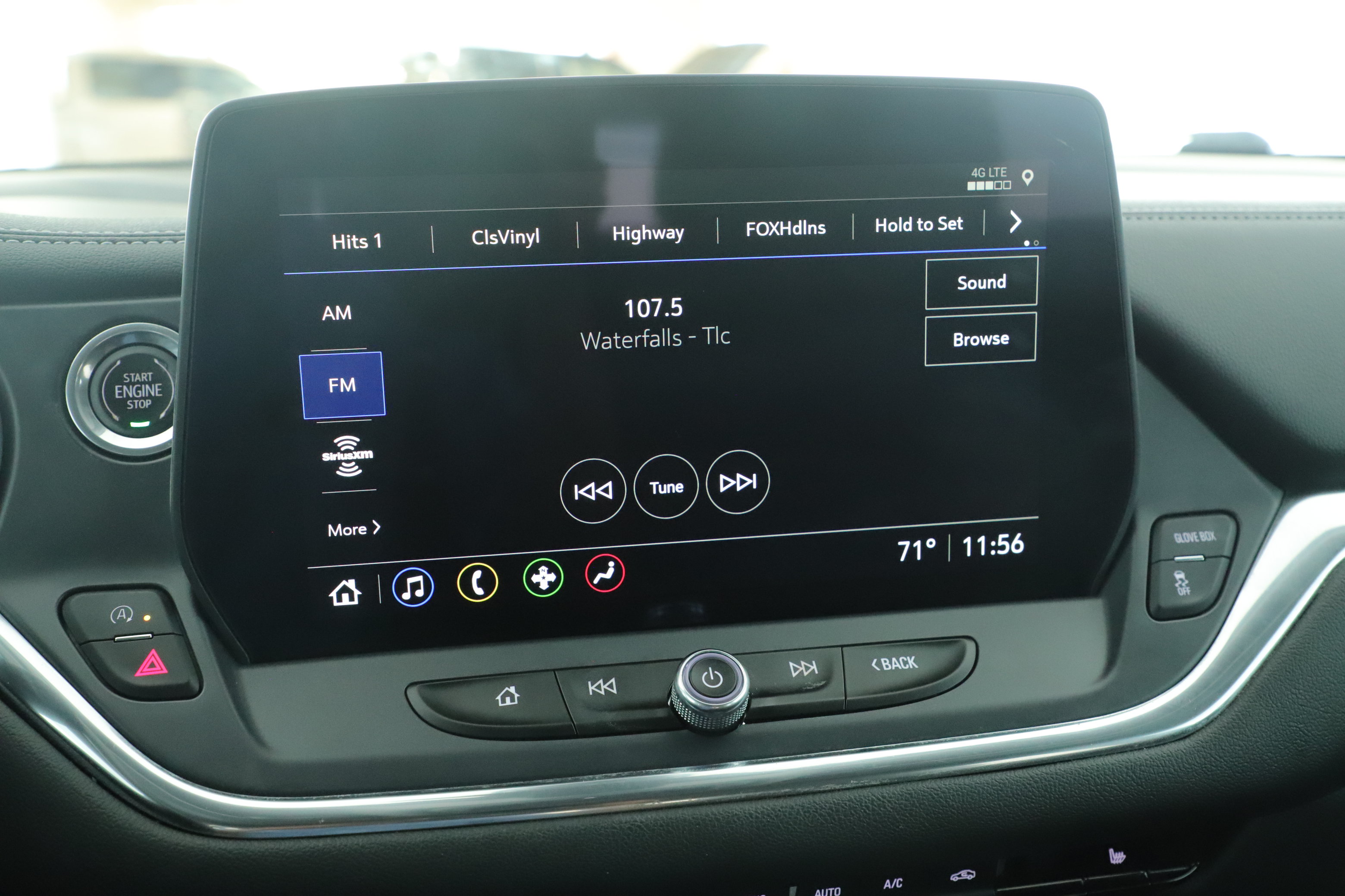 Used 2023 Chevrolet Blazer LT w/ Convenience Package FWD image 21