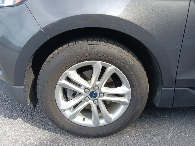 Certified 2019 Ford Edge SEL w/ Equipment Group 201A FWD image 10