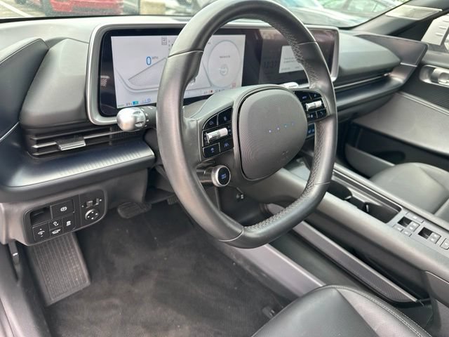 Used 2023 Hyundai Ioniq 6 SEL AWD/4WD image 18