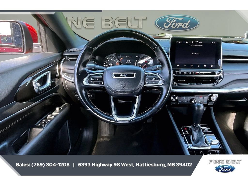 Used 2022 Jeep Compass Limited AWD/4WD image 5