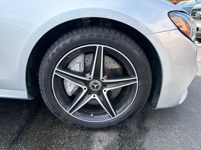 Used 2018 Mercedes-Benz E 400 4MATIC Sedan image 12