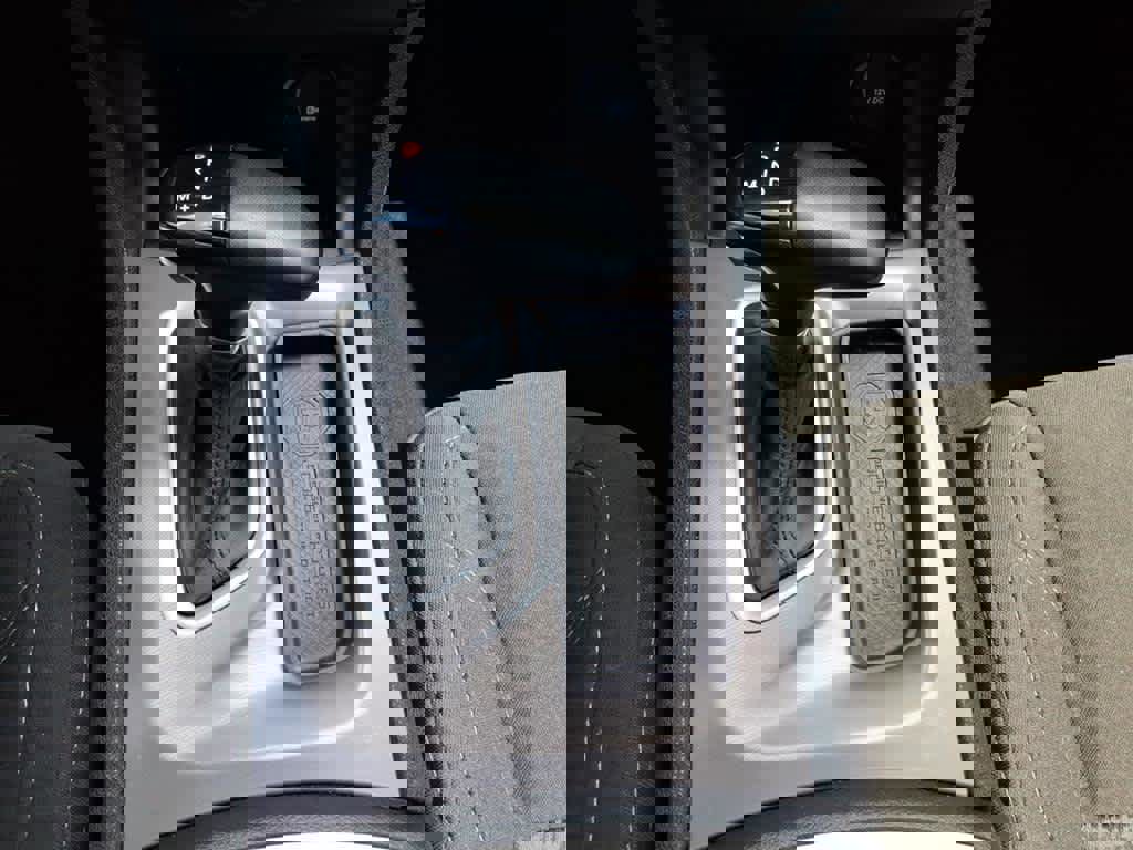 Used 2023 Dodge Charger SXT image 13