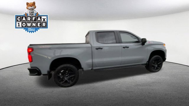 Used 2024 Chevrolet Silverado 1500 LT Trail Boss w/ LT Trail Boss Premium Package AWD/4WD image 10