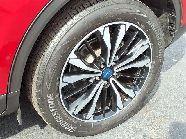Certified 2022 Ford Escape SE w/ SE Sport Appearance Package FWD image 22